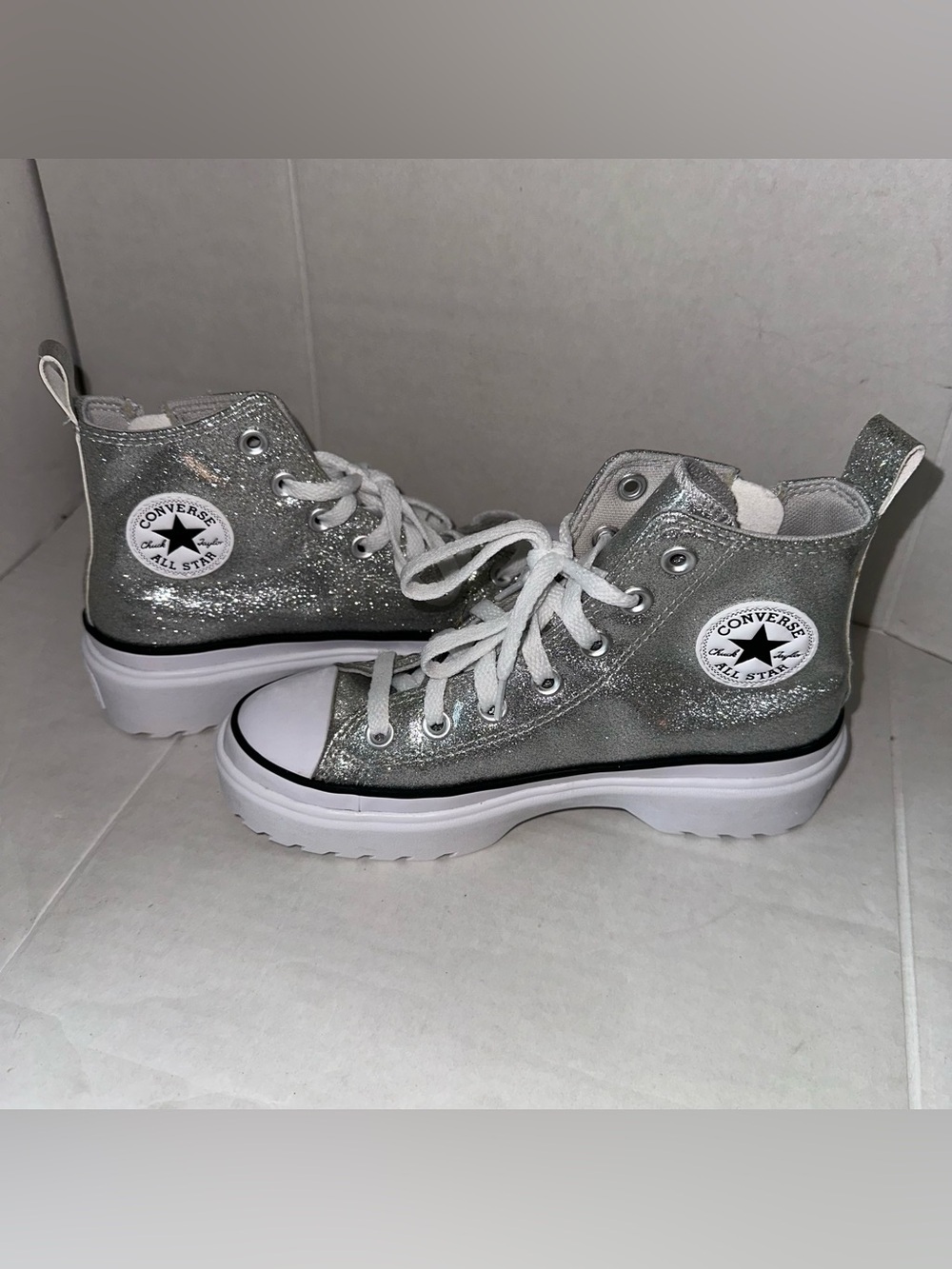 Chuck Taylor All Star Lugged Lift Platform Silver Glitter Youth Size 3 Side Zip